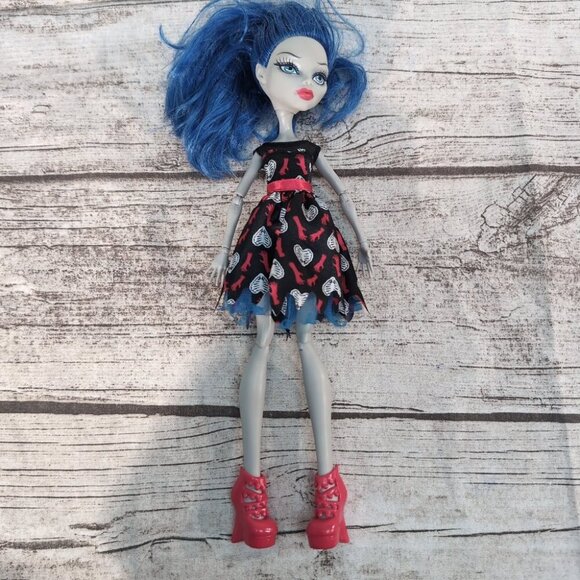 Mattel Monster High Doll Lot – Frankie Stein, Clawdeen Wolf & More - Picture 9 of 10